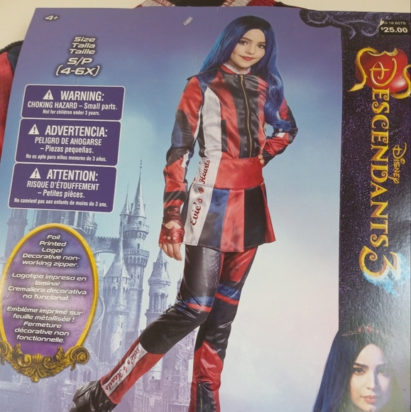 Halloween costume Descendants 3 - Picture 2 of 4